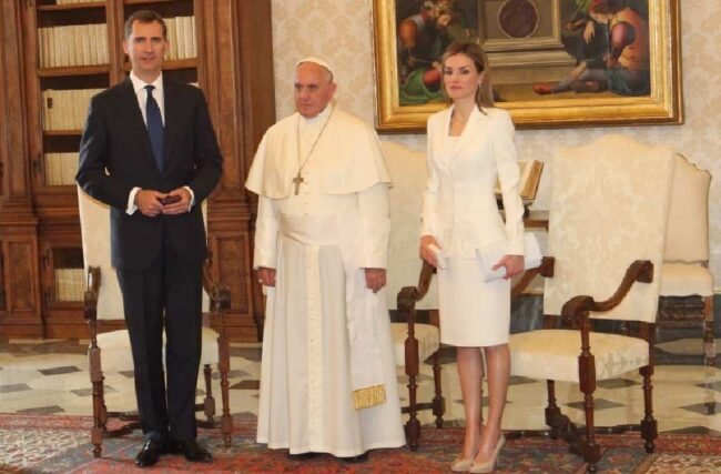 Los Reyes y el papa Francisco | Naberco Digital Los Reyes y el papa Francisco
