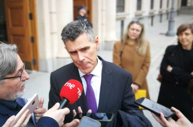 La ADE pide a Sánchez la renovación del reglamento diplomático | Naberco Digital La ADE pide a Sánchez la renovación del reglamento diplomático