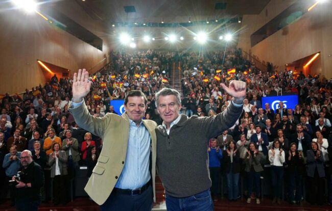 Feijóo intensifica la campaña del PP en Castilla y León