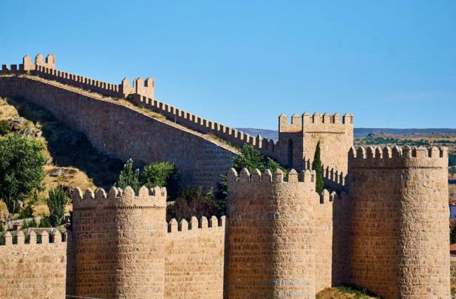 Ávila combina historia turismo y planificación en una ciudad amurallada