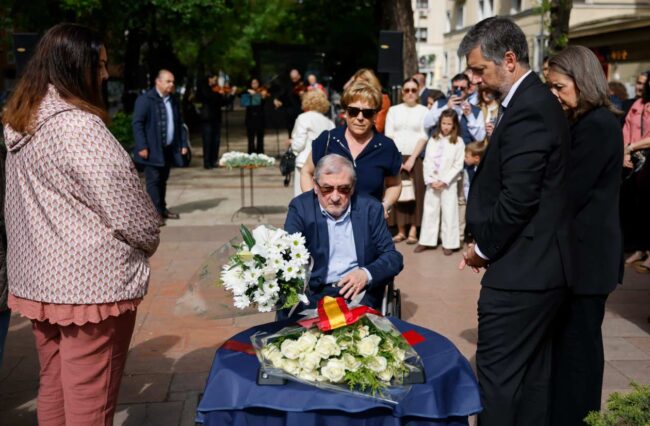 Madrid homenajea a las víctimas del atentado de Juan Bravo