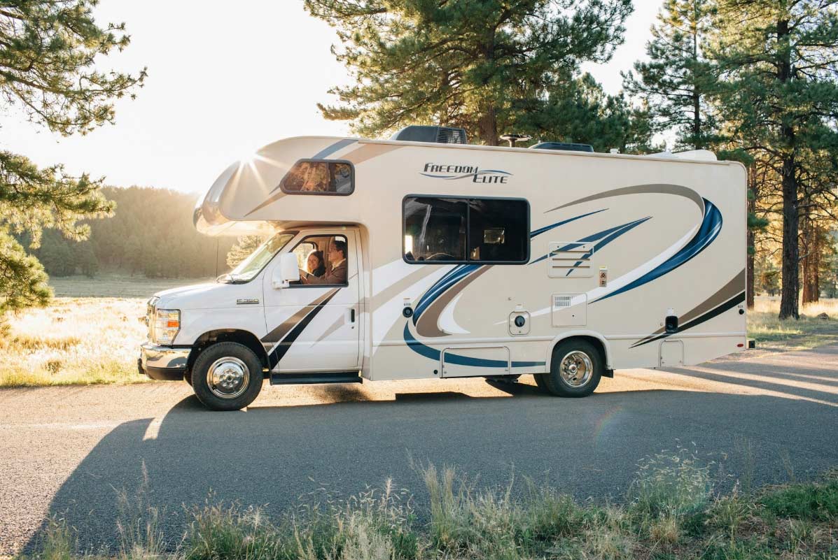 Caravaning K2 El punto de referencia para autocaravanas y campers en Madrid | Naberco Digital Caravaning K2 El punto de referencia para autocaravanas y campers en Madrid