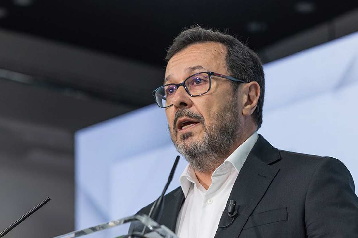 Fúster pide más acción al PP